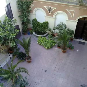 2* Guest house San Daniele Bundi House