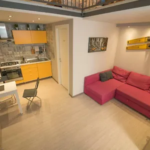 central-station-house-daniele.sicilyhotelsitaly.net/