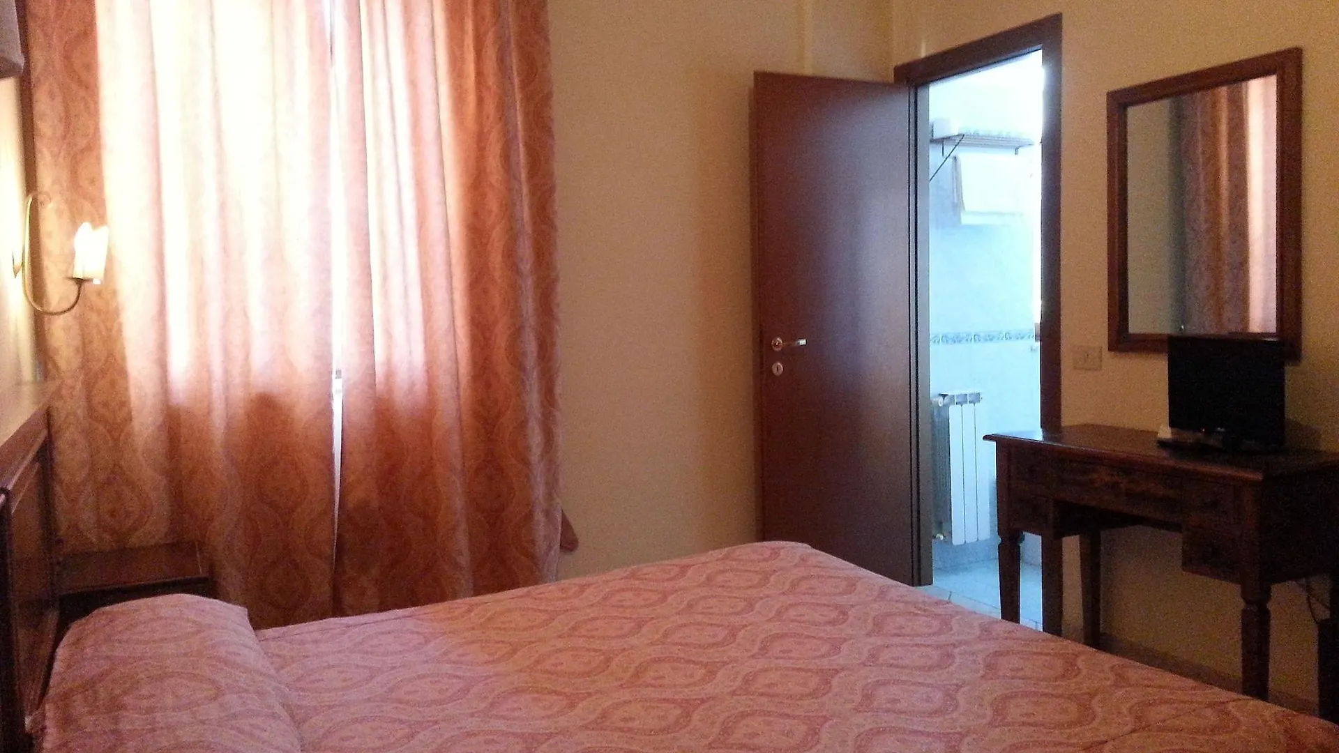 רומא Hotel Tempio Di Apollo